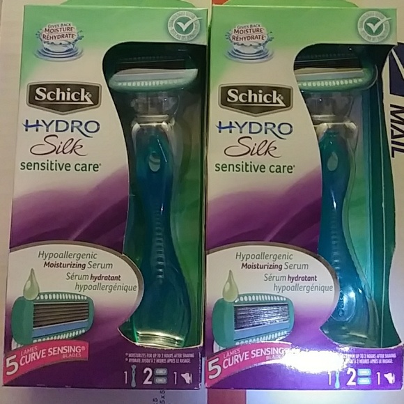 Schick Hydro Silk Sensitive Care Razor Bundle - Picture 1 of 1